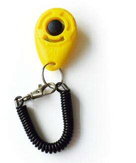 Training clicker in yellow